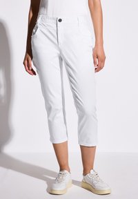 Шорты Шорты