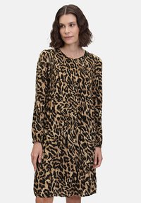 Платье Платье