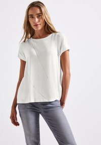 Футболка Футболка