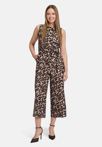 Комбинезон Комбинезон