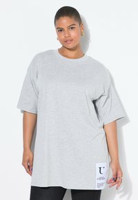 Длинная майка Длинная майка