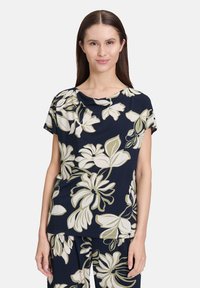 Футболка Футболка