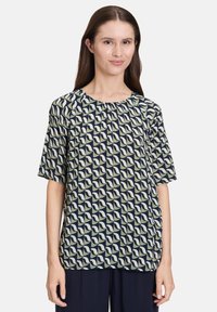 Блузка Блузка