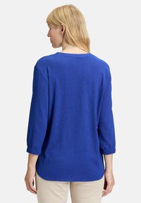 Майка с рукавом три четверти Майка с рукавом три четверти