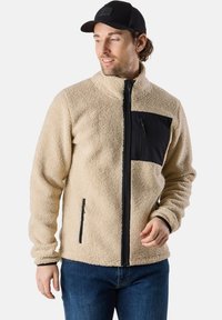 Флисовая куртка Флисовая куртка