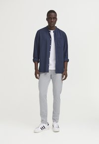 Чиносы Чиносы