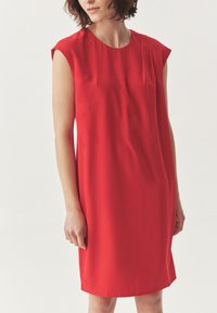 Платье Платье