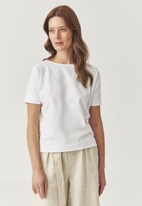 Футболка Футболка