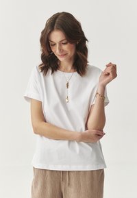 Футболка Футболка