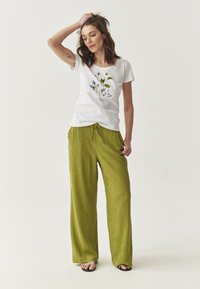 Футболка Футболка