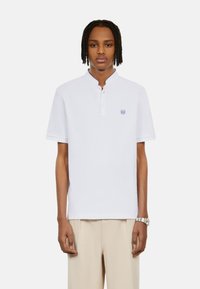 Футболка Футболка