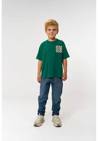 Футболка Футболка