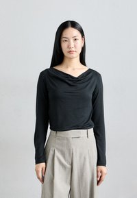 Майка Майка