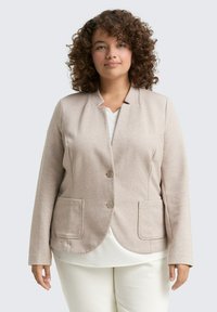 Блейзер Блейзер