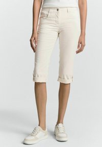 Шорты Шорты