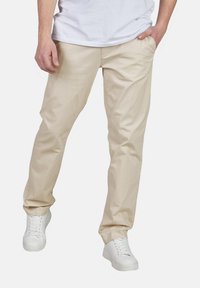 Чиносы Чиносы