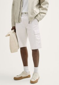 Шорты Шорты