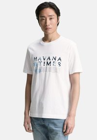 Футболка Футболка