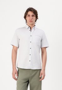 Рубашка с коротким рукавом Рубашка с коротким рукавом