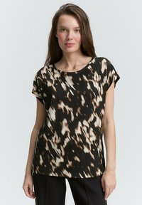 Футболка Футболка