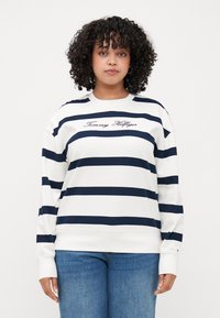 Лонгслив Лонгслив