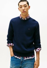 Пуловер Пуловер