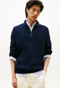 Пуловер Пуловер