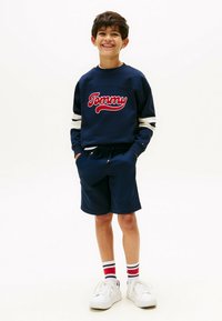 Шорты Шорты