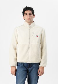 Флисовая куртка Флисовая куртка