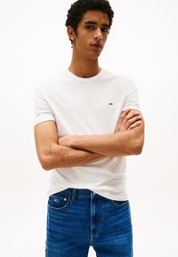 Футболка Футболка