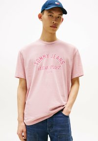 Футболка Футболка