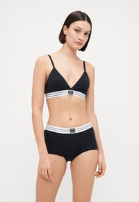 Трусы Трусы