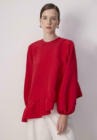 Блузка Блузка