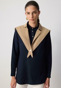 Пуловер Пуловер