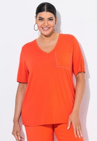 Блузка Блузка