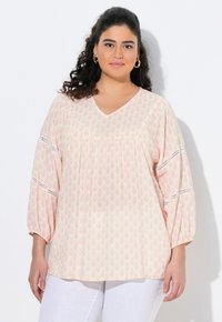 Блузка Блузка