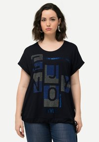 Футболка Футболка