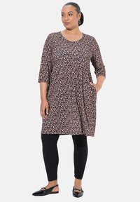 Платье Платье