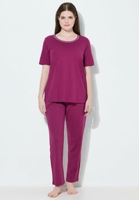 Пижама Пижама