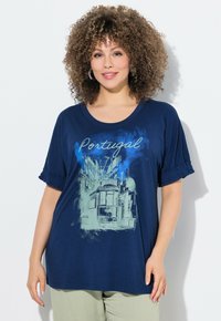 Футболка Футболка