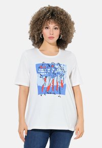 Футболка Футболка