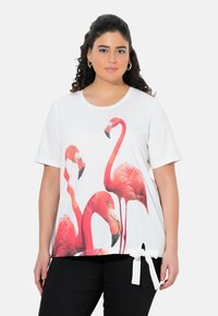 Футболка Футболка