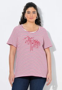 Футболка Футболка