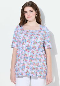 Футболка Футболка