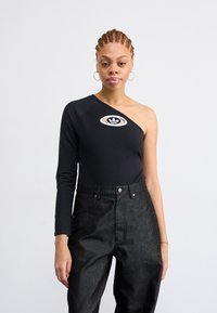 Лонгслив Лонгслив