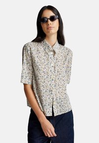 Блузка Блузка