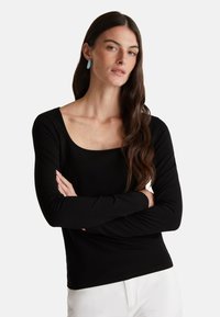 Лонгслив Лонгслив