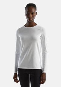 Лонгслив Лонгслив