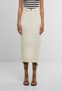 Юбка с накладными карманами Юбка с накладными карманами