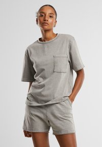 Футболка Футболка